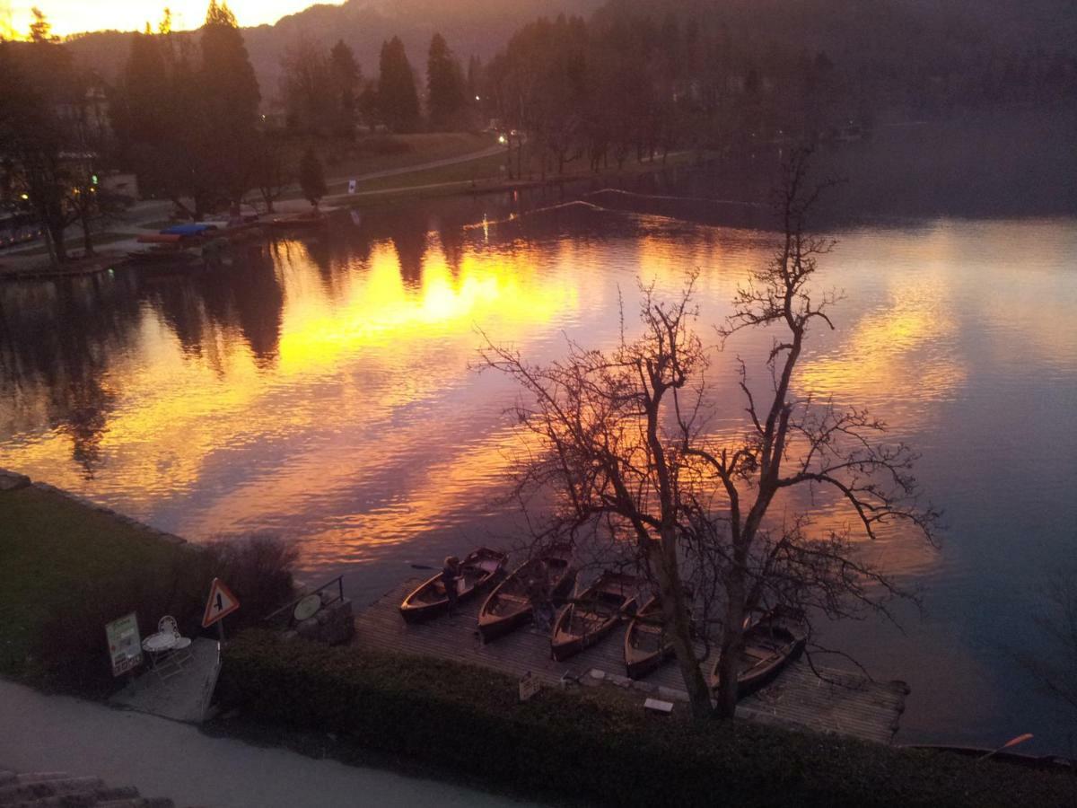 Pletna Lake View Apartment Bled Eksteriør billede