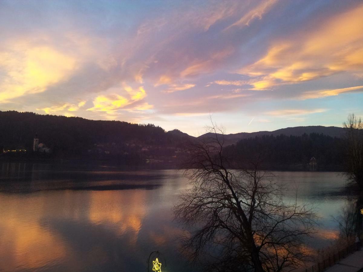 Pletna Lake View Apartment Bled Eksteriør billede
